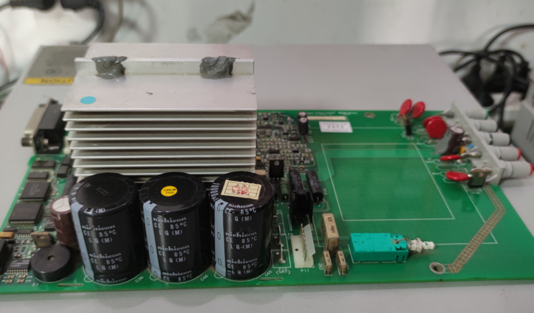 63632c70f23b3.jpg 維修電源E3632A 6.jpg