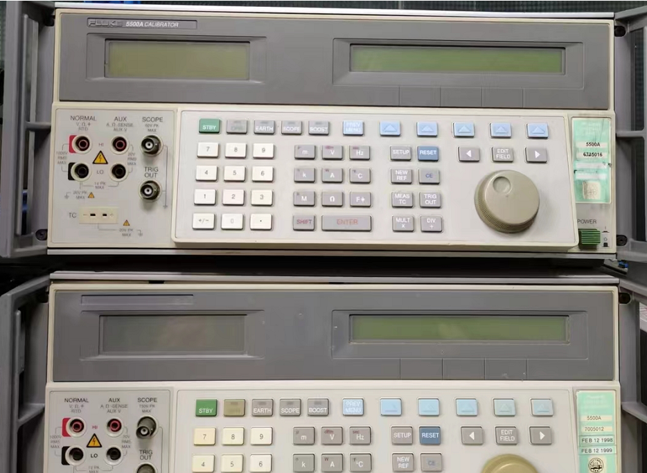 63647dd0144bc.png 校準儀FLUKE5500A 5.png