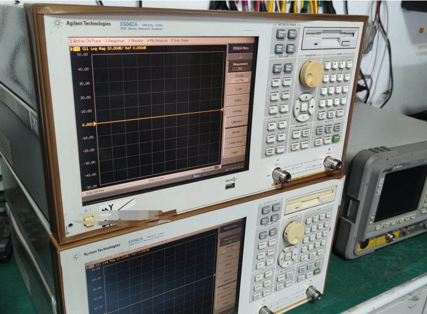 643f3aa56ab50.png 網分E5062A 3.png