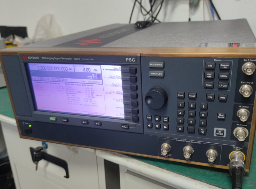 6503a83e8b8ab.png 信號源E8257D 17.png