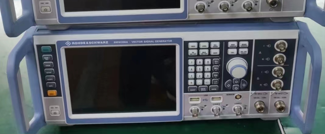 65079dd98e7ba.png 信號源SMW200A 2.png